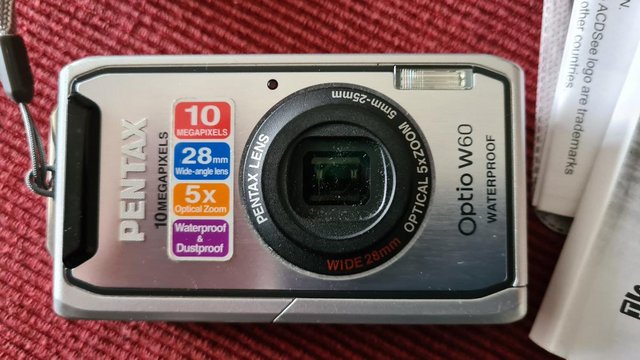 Image 3 of Pentax Optio W60 10mp waterproof digital camera
