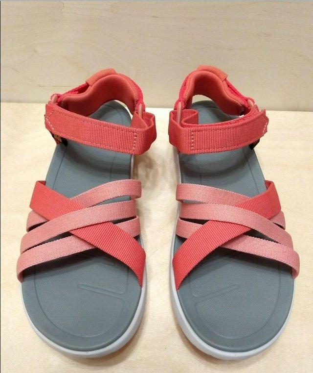 Preview of the first image of New Teva Shoes W Sanborn Sandals Rose Coral UK 5.