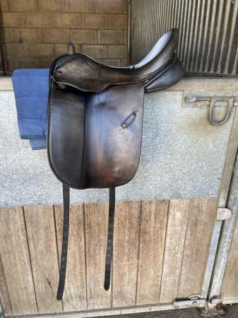 Image 3 of 17” Olney Saddlery Dressage Saddle