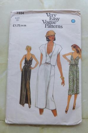 Image 13 of 16 Dress making patterns Assorted