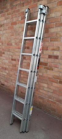 Image 2 of 3 Piece Extending Ladders
