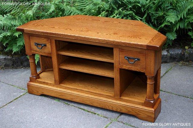 Image 33 of AN OLD CHARM FLAXEN OAK CORNER TV CABINET STAND MEDIA UNIT
