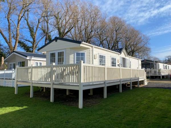 Image 1 of Static Mobile Home Lodge for sale. Isle Of Wight