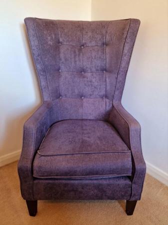Image 3 of Throne Chair, statement piece in very good condition