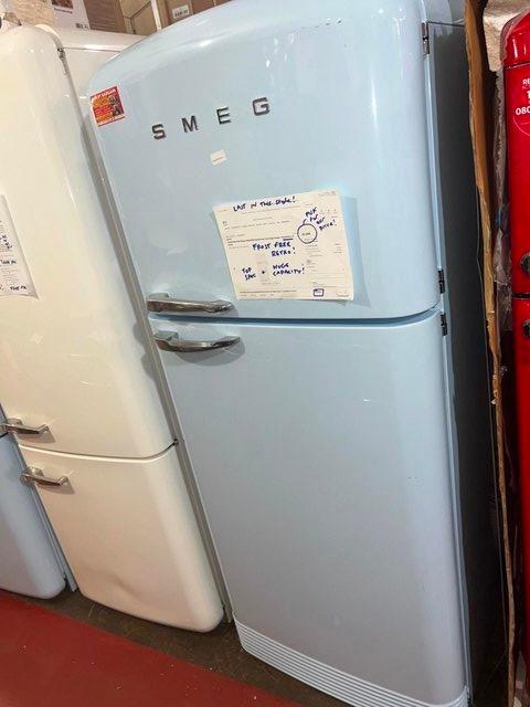 Preview of the first image of SMEG RETRO 80/20 PASTEL BLUE FRIDGE FREEZER-FROST FREE-NEW.