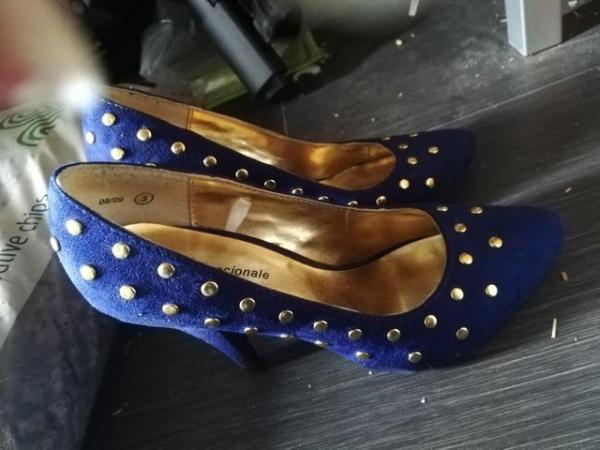 Image 1 of Blue and gold court shoes size 3