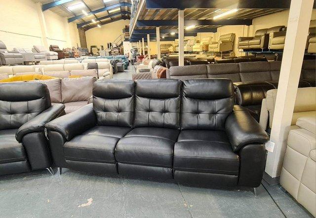 Image 6 of La-z-boy black leather electric 3 seater sofas and chair