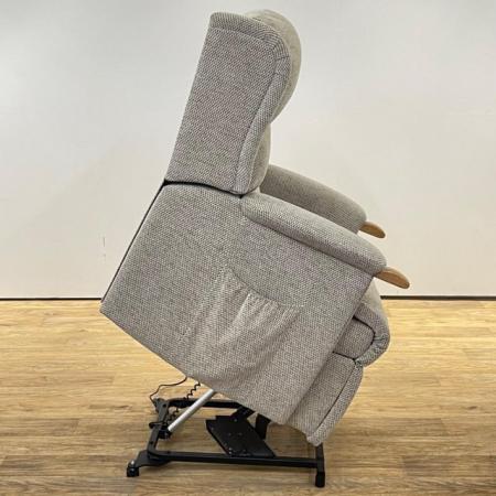Image 7 of HSL Aysgarth Rise Recliner Chair - 2 Man Nationwide Delivery