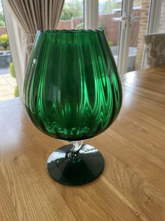 Image 2 of Green glass goblet in perfect condition