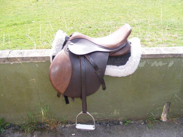 Preview of the first image of Thorowgood brown eventing saddle 17.5.