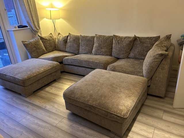 Preview of the first image of Used - U-shaped sofa - grey - 6 seater.