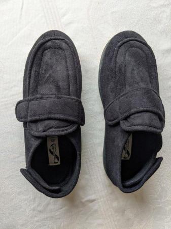 Image 2 of Mens Extra Wide Shuropody Slippers size 7