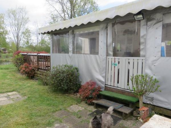 Image 16 of LAKESIDE HOLIDAY HOME ON QUIET RURAL SITE SW FRANCE