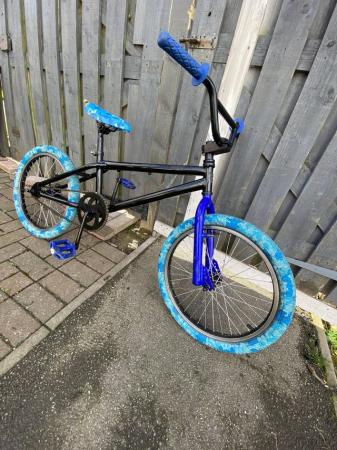 Image 3 of blue bmx bike fully working