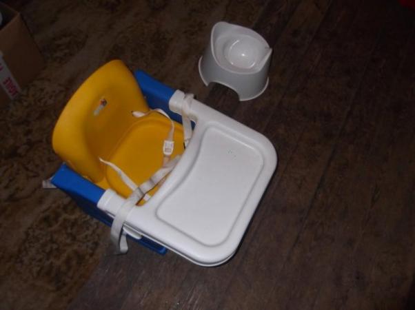 Image 3 of Baby/child seat training aid food drinks etc