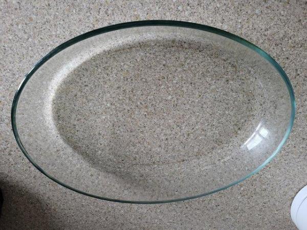 Image 3 of Pyrex Oval Glass Roasting Dish Large 4L