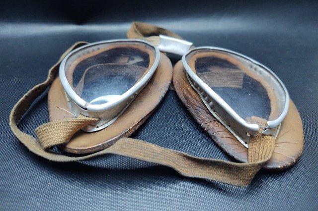 Image 3 of WW2 German Pilots Flying Goggles