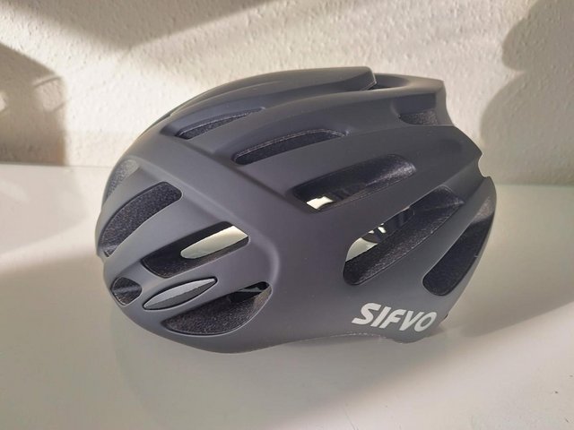 Preview of the first image of Cycling Helmet - SIFVO Bike Helmet - Brand New 57-59cm.