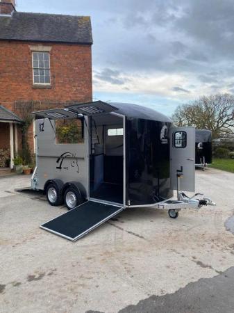 Image 12 of Cheval Liberte Maxi 2 With Tack Room Ramp/Barn Door & Spare