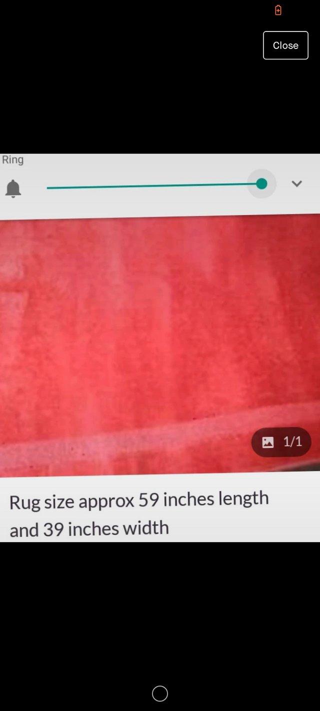 Preview of the first image of Red rug very good condition. -.