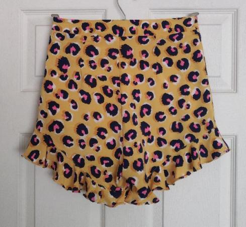 Image 2 of Beautiful Ladies Summer Shorts By Vera & Lucy - Size S