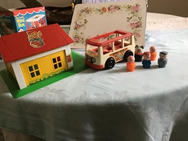 Image 2 of Toys Fisher Price and Tonka Garage