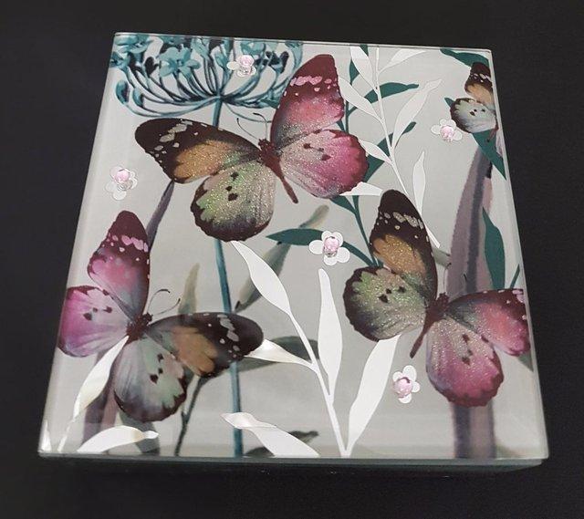 Preview of the first image of Pretty Mirrored Jewellery Box With Butterfly/Diamante Design.