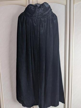 Image 2 of Black velvet Cloak - vintage Fully lined