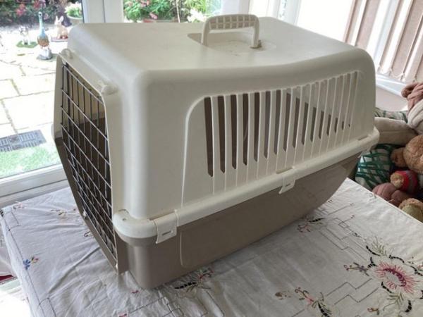 Image 3 of Small pet carrier for cat or small animal