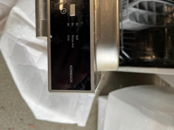 Image 2 of KENWOOD KDW60X20 Full-size Dishwasher
