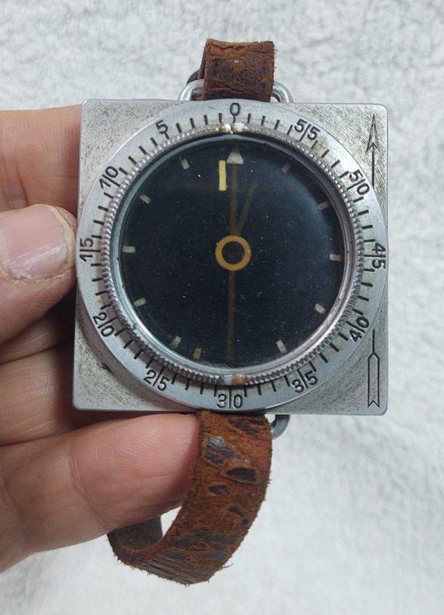 Preview of the first image of WW2 Military Army Suunto Compass.