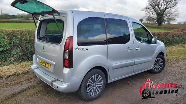 Image 2 of 2018 Peugeot Partner Tepee Automatic Wheelchair Accessible