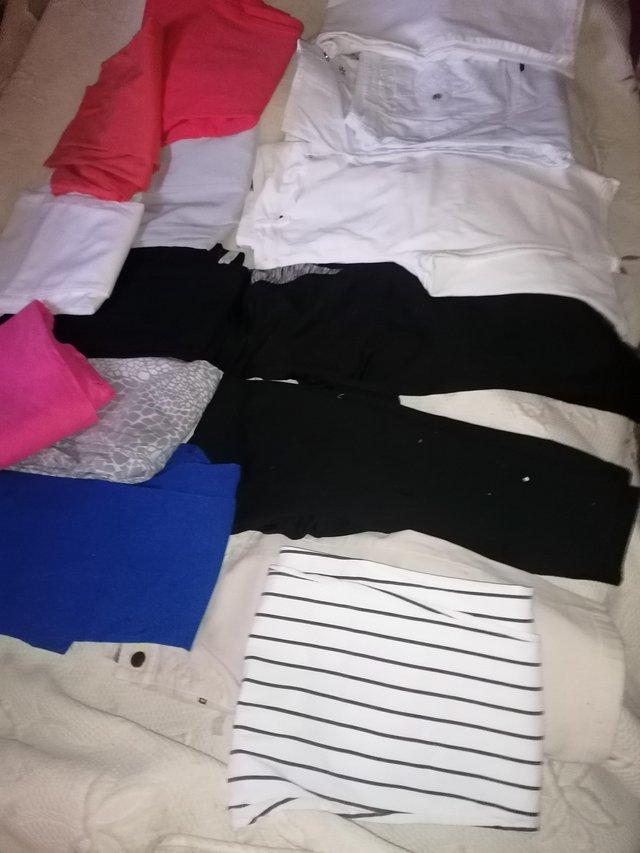 Preview of the first image of Job lot ladies trousers. Jeggings. Leggings x 25 pairs.