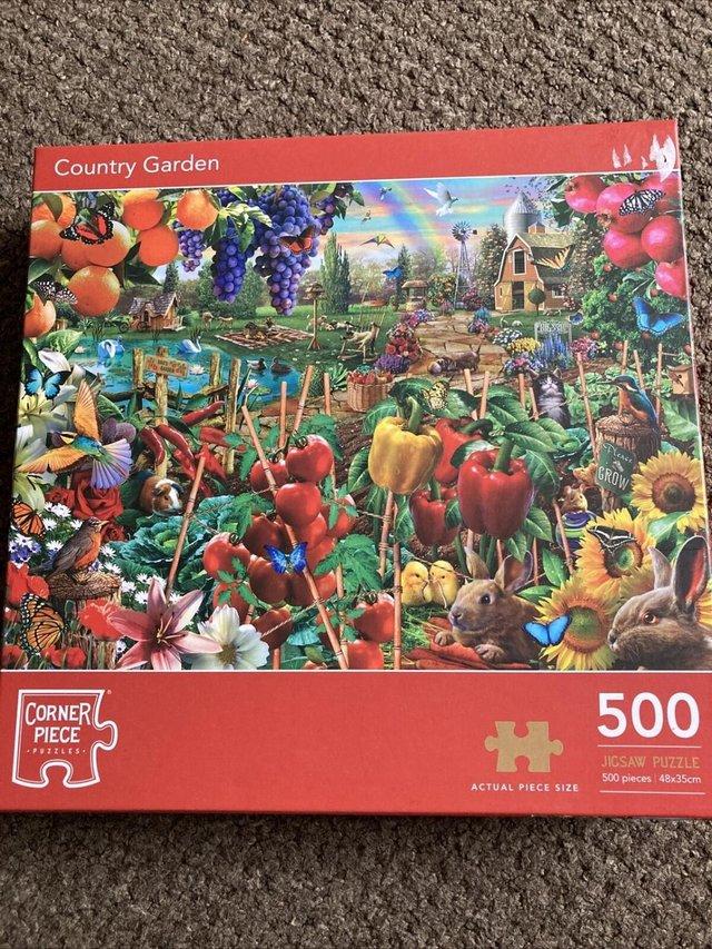 Preview of the first image of CORNER PIECE CRAFT BEERS 500 PIECE JIGSAW PUZZLE COMPLETE.