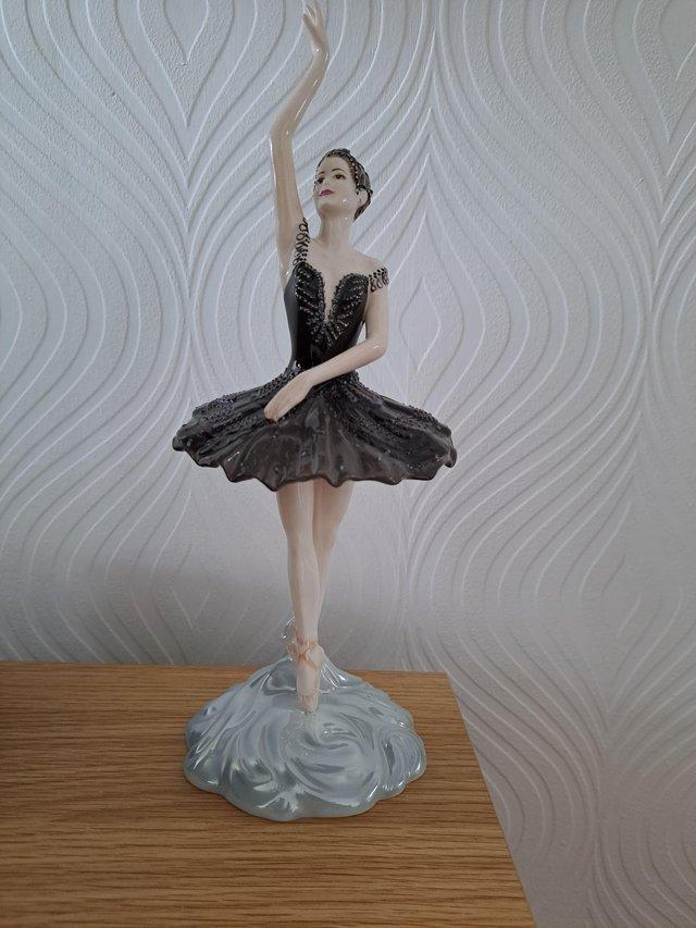 Preview of the first image of Odile the Black Swan figurine from D'Arcy Bussell Collection.