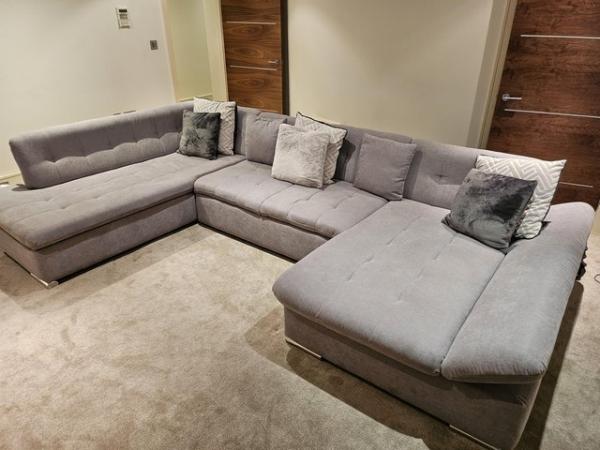 Image 1 of Large U shape sofa convertable
