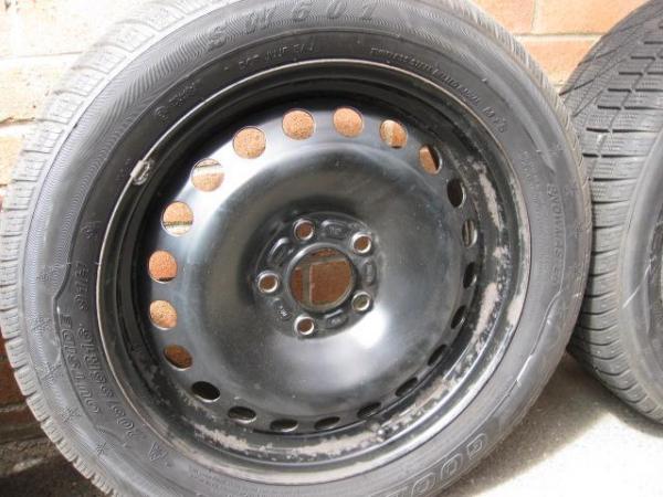 Image 2 of Ford 16" steel wheels plus tyres (4)