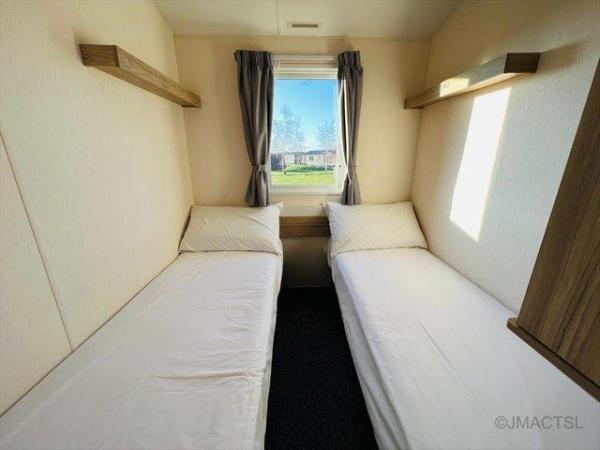 Image 9 of Three Bedroom Static Caravan Tattershall Lakes Country Park