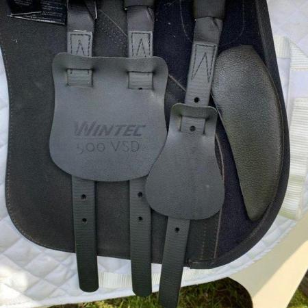 Image 10 of Wintec 500 VSD 16.5 inch saddle