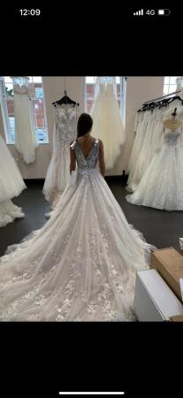 Image 2 of Martin Thornburg - Rosabelle - size 10 wedding dress