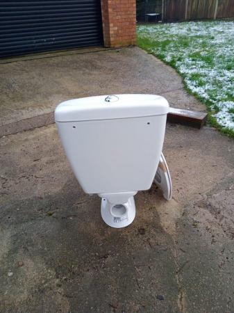 Image 1 of New close coupled toilet