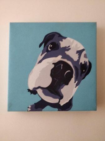 Image 2 of Dog head pictures. 1 pink, 1 blue