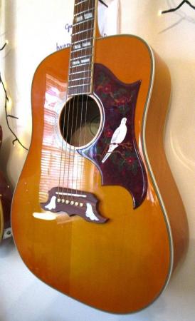 Image 17 of EPIPHONE Dove Studio Immaculate elec acoustic