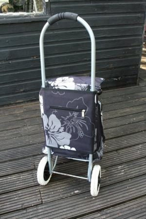 Image 3 of Small Shopping Trolley like new