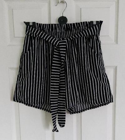 Image 1 of Ladies Black & White Striped Shorts - Size XL / XXL