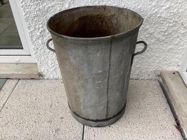 Preview of the first image of Vintage Galvanised Dust Bin / planter.