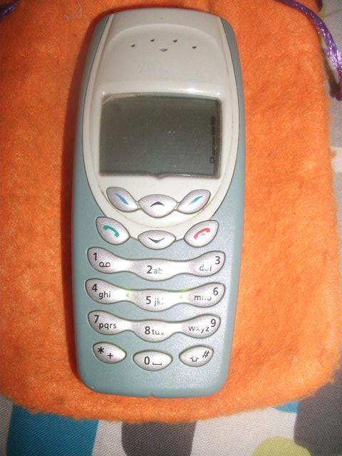 Preview of the first image of NOKIA 3410 MOBILE PHONE.