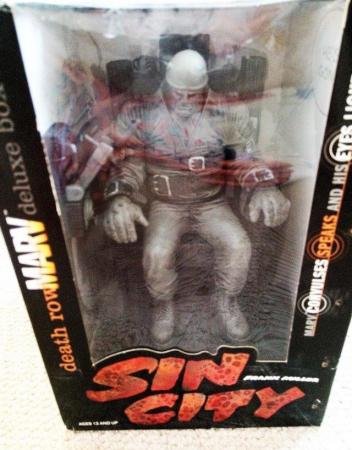 Image 1 of Death Row Marv deluxe model  from Sin City Comic