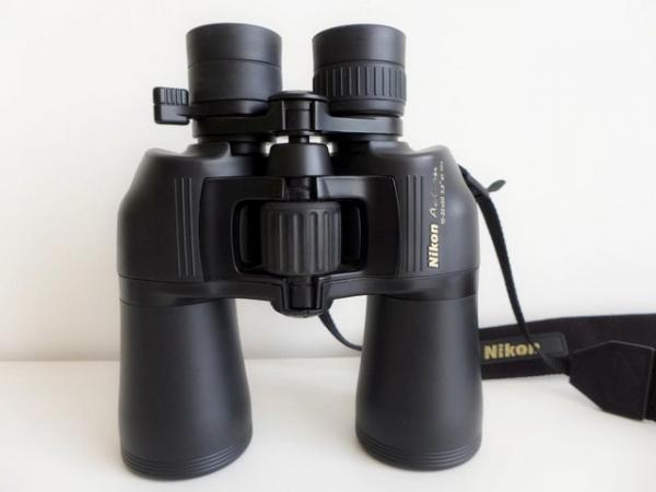 Image 2 of Nikon Action 10-22 x 50 ZOOM binoculars with case and caps