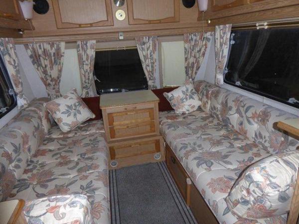 Image 2 of Vanroyce Classic Touring Caravan 90's Van Royce 450 ET